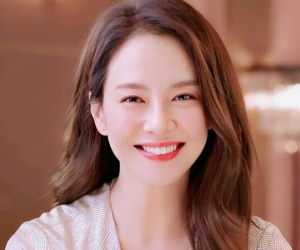 Kết quả bình chọn 'AAA 2020' ngày 6 bảng nữ: Song Ji Hyo đánh bại cả Son Ye Jin lẫn Suzy