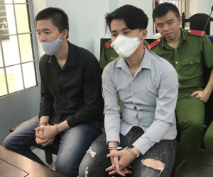 Lãnh án vì trộm xe máy, đâm bị thương công an