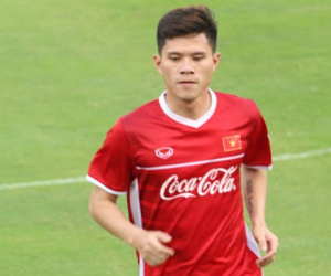Than Quảng Ninh tiến cử 'trung vệ thép' cho HLV Park Hang-seo