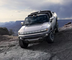 Hummer chính thức trở lại: Kiểu dáng bán tải, động cơ 1.000 mã lực, sạc nhanh như điện thoại