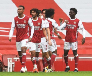 Europa League trở lại vào đêm nay: Chờ màn ra quân của Arsenal, Tottenham, AC Milan