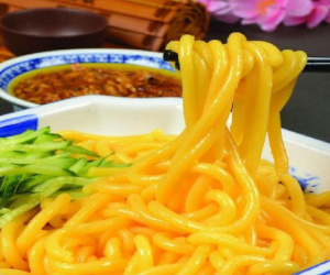 9 người trong một gia đình tử vong sau khi ăn món ăn từ một loại mì sợi quen thuộc