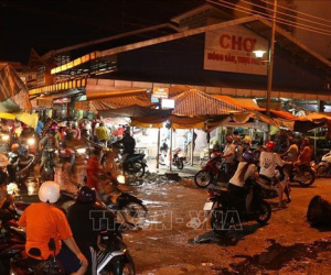Cứu người gặp nạn, 1 tiểu thương chết thảm dưới cống thoát nước