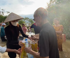 Thủy Tiên đưa ra quyết định cuối cùng về việc trích quỹ miền Trung để ủng hộ người Việt tại Nhật