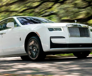 Chuyện ngược đời: Rolls-Royce phải tạo thêm tiếng ồn vì nội thất quá yên tĩnh