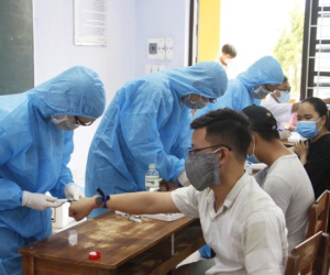 Thêm 8 người nhập cảnh nhiễm nCoV