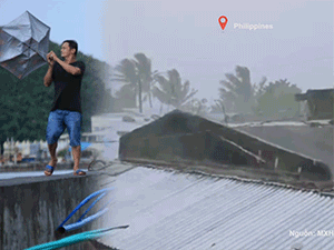 Video: Cảnh tượng bão Molave (bão số 9) tàn phá Philippines, hàng chục người mất tích