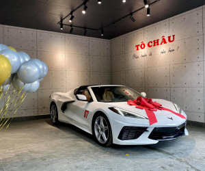 Chevrolet Corvette C8 Stingray hơn 7 tỷ đồng đầu tiên tại Việt Nam chính thức cập bến Cần Thơ