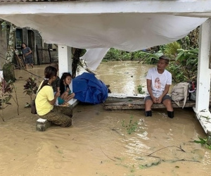 Bão Molave khiến hai người chết, 19 người mất tích ở Philippines