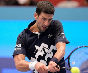 Djokovic thắng nhọc trận ra quân Erste Bank Open