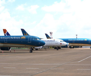 Vietnam Airlines tiếp tục điều chỉnh khai thác do ảnh hưởng của bão số 9