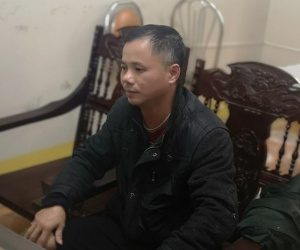 Tạm giữ kẻ đâm thủng thuyền của lực lượng cứu hộ vì không mượn được