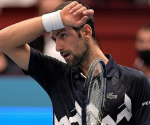 Djokovic thua đậm ở tứ kết Erste Bank Open