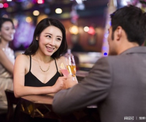 Rút kinh nghiệm từ nhiều màn 'ăn ké' khi hẹn hò, nam chính đề nghị chia đều tiền ăn từ đầu nhưng vẫn bị nữ chính 'chơi' 1 vố thật đau