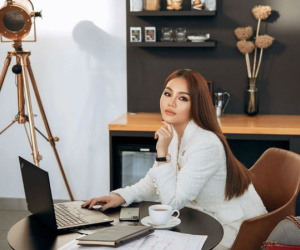 Con tỷ phú Việt Nam học việc để nối nghiệp gia đình ra sao?