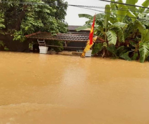 Nghệ An: Hai học sinh cấp 2 tử vong thương tâm vì mưa lũ
