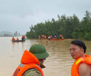 Rơi xuống bể phốt của gia đình đang xây dựng dở, bé gái khuyết tật 8 tuổi tử vong thương tâm