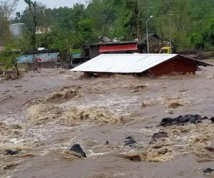 Bão Goni 'tha' Manila, Philippines hứng tiếp cơn bão mới