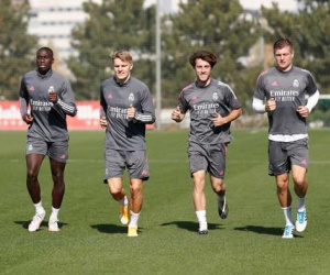 Cầu thủ trẻ nhiễm Covid-19, Real Madrid lo sốt vó
