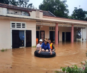 Bão số 10 còn tăng cấp, Quảng Ngãi ra văn bản hỏa tốc