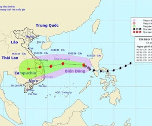 Bão số 10 giật cấp 10, gây mưa lớn ở miền Trung và Bắc Tây Nguyên