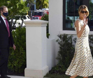 Video: Đệ nhất phu nhân Melania Trump đi bỏ phiếu một mình, nhà Biden bỏ phiếu sớm