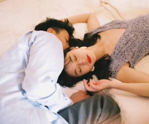 Soi ngay tư thế ngủ của đàn ông để biết anh ta yêu bạn nhiều hay ít - Đừng chủ quan vì có những thứ bạn không biết đâu nhé!