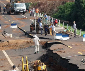Khởi tố vụ đường 250 tỉ đồng vừa làm xong đã tan nát ở Gia Lai