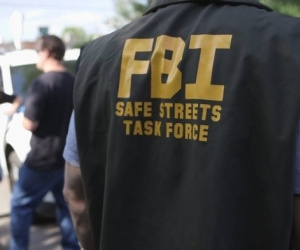 FBI điều tra đối tượng đe dọa xả súng hàng loạt nếu ông Biden thắng cử tổng thống