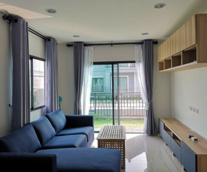 Mua nhà xây sẵn chung sổ đỏ, vợ chồng trẻ dở khóc dở cười