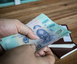 Vay 5 triệu trả 200 triệu chưa hết, thầy giáo cùng đường tìm cái chết