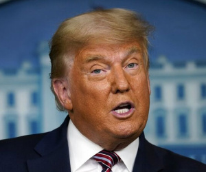 Trump cảnh báo Biden 'không tuyên bố đắc cử'