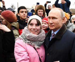 Xuất hiện tin đồn TT Putin sẽ nghỉ hưu vào năm 2021 vì một chứng bệnh: Điện Kremlin nói gì?