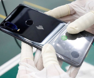 VinSmart sẽ cung cấp 2 triệu smartphone cho nhà mạng Mỹ