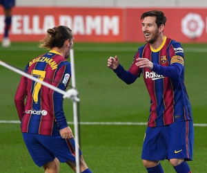 Griezmann vô duyên lạ, Messi vào sân giải cứu Barcelona