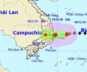 Bão Etau mạnh lên, bốn tỉnh sơ tán dân