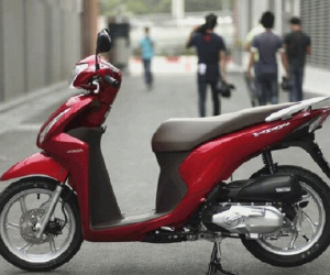 Honda Vision cũ bán vội 13-14 triệu đồng, rẻ ngang iPhone 8 Plus