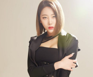 Hot nhất Dispatch: Tìm ra danh tính nữ idol lừa đảo hơn 1 tỷ, sốc nặng list sao kê 'dài như sớ' sugar daddy chuyển để chiều nàng