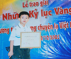 Cậu bé Hà Nội từng được chương trình 'Chuyện lạ Việt Nam' tôn vinh ngày ấy: Tình trạng nhiều năm sau khiến ai cũng tiếc nuối