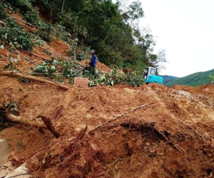 Thêm vụ sạt lở ở Quảng Nam khiến 9 người bị đè lấp, 1 người mất tích