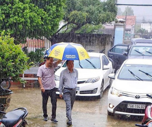 Giám đốc Sở NN-PTNT Khánh Hòa: 'Đi chống bão mà giống đi du lịch, nhìn phản cảm!'