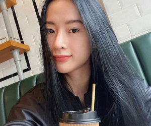 Gác lại hết ồn ào tình ái trong quá khứ, Angela Phương Trinh tuyên bố buông bỏ dục vọng, chỉ còn muốn tâm về cửa thiền sau 3 năm ăn chay