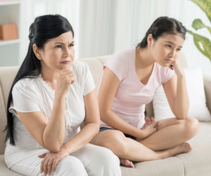 Bóng gió con dâu tương lai, mẹ chồng nhận cái kết đắng khi cô gái tiết lộ sự thật