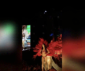 'Bỏng mắt' clip Top 35 HHVN 2020 trình diễn bikini đúng kiểu Victoria’s Secret, vedette Tiểu Vy khoe vòng 1 đồ sộ qua camera thường