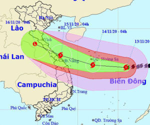Bão số 13 giật cấp 15, sóng biển cao 8-10 m, hướng vào miền Trung