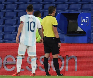 Messi im tiếng, Argentina bị Paraguay cầm hòa ngay trên sân nhà