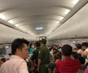 Bàn giao hành khách la hét "có bom" trên máy bay cho đại sứ quán