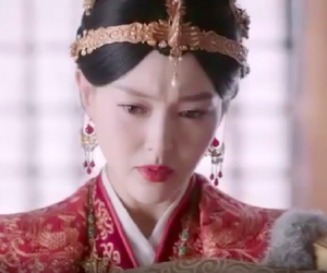 'Yến Vân Đài': Đường Yên diễn cảnh hoảng sợ khi con trai bị tung vào xô nước nóng mà giả trân đến mức netizen phát bực