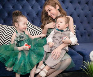 Elly Trần: Sống bình dân, không nghiện hàng hiệu