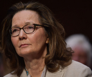Luật sư của Trump kêu gọi sa thải giám đốc CIA